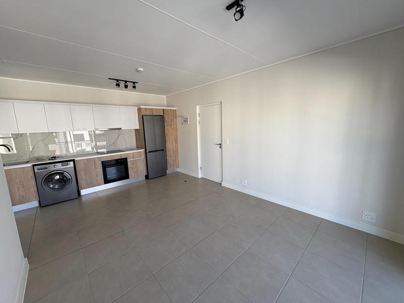 To Let 1 Bedroom Property for Rent in Richwood Western Cape